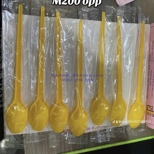 Muỗng trà sữa 20cm màng OPP VÀNG